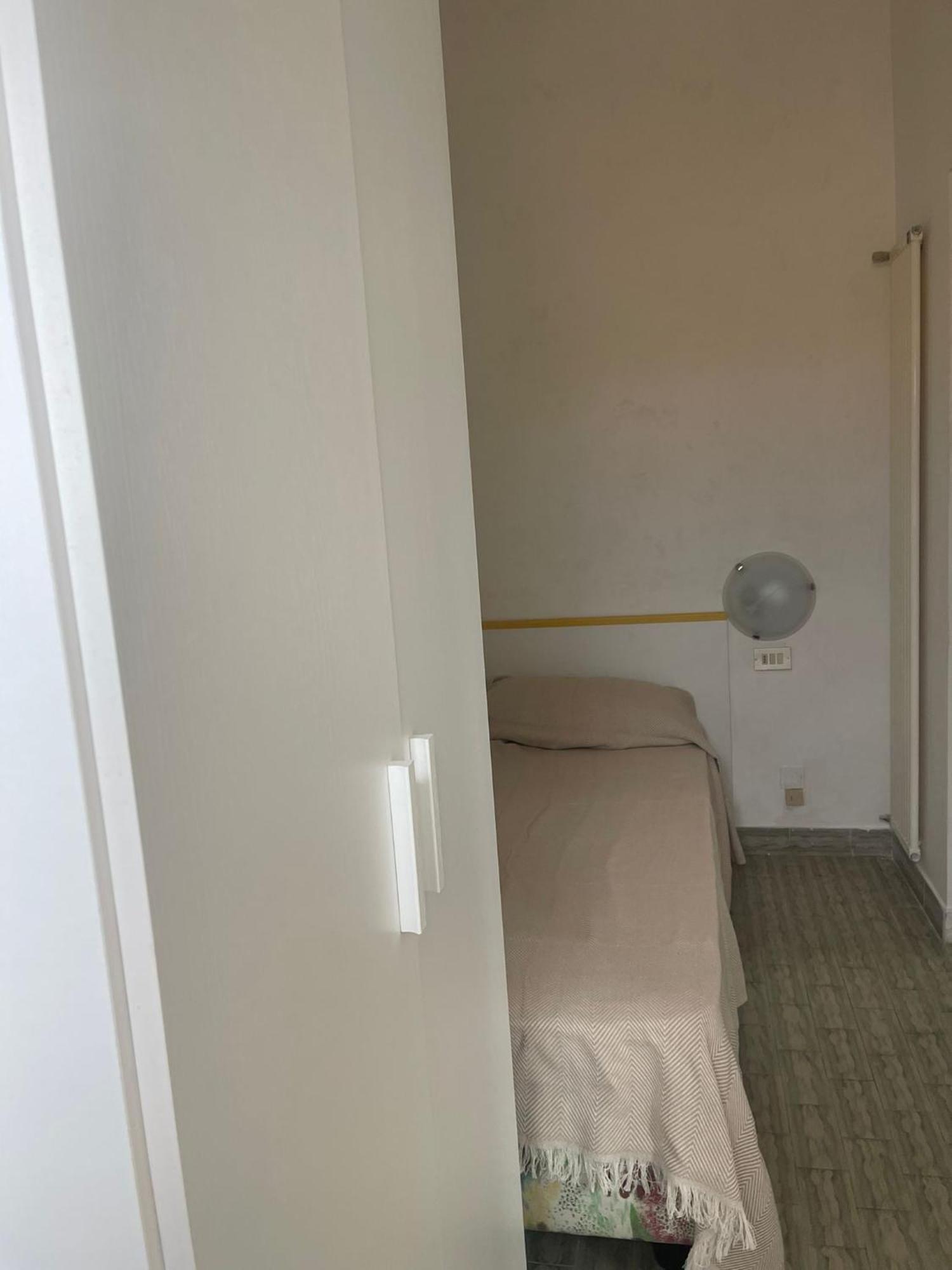 Hotel Re Leone Rimini Exteriör bild